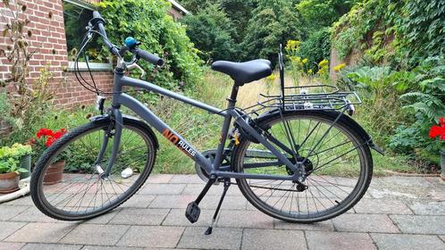 Jongensfiets, 10-13 jaar, zo goed als nieuw, Fietsen en Brommers, Fietsen | Jongens, Zo goed als nieuw, 26 inch of meer, Handrem