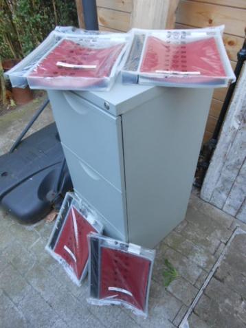 dossierkast metaal grijs nieuw 3 laden met 60 hangmappen beschikbaar voor biedingen