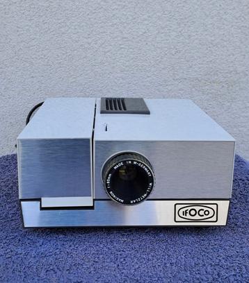 Dia projector "Ifoco" Automat. beschikbaar voor biedingen