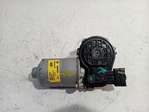 RUITENWISSERMOTOR VOOR Hyundai i10 (B5) (01-2013/06-2020), Auto-onderdelen, Ruiten en Toebehoren, Hyundai, Gebruikt