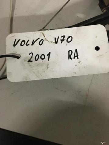 Volvo V70  2001  Elektr  Raammechanisme Rechtsachter of Rech beschikbaar voor biedingen