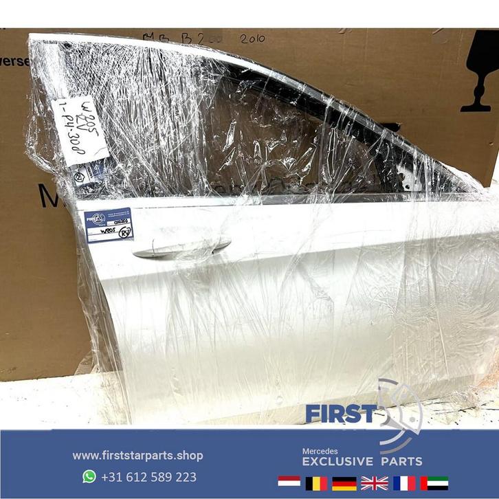 W205 DEUR COMPLEET WIT RECHTSVOOR Mercedes C Klasse 2014-202, Auto-onderdelen, Carrosserie, Deur, Mercedes-Benz, Voor, Rechts