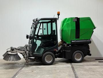 Holder X40 Kubota straatveger 2017 werktuigdrager (bj 2017) beschikbaar voor biedingen