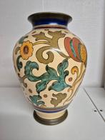 DELFTS AARDEWERK VAAS, Enlèvement