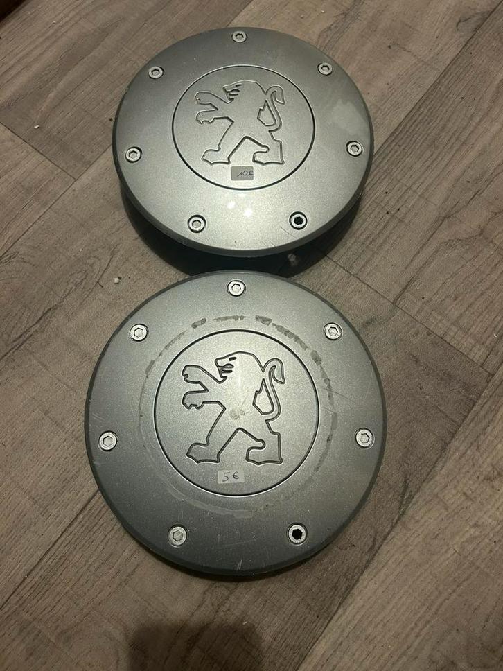 2 wieldopje voor Peugeot partner, Auto diversen, Wieldoppen, Zo goed als nieuw, Ophalen of Verzenden