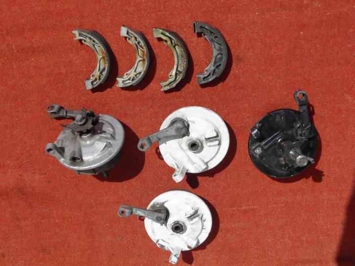 Voorste remmen of losse remblokjes voor Honda Wallaroo., Fietsen en Brommers, Brommeronderdelen | Algemeen, Gebruikt, Overige typen