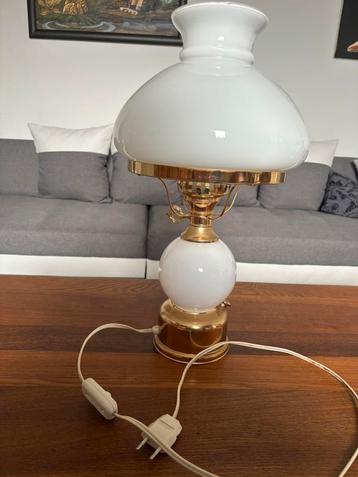 Antieke olie lamp elektrisch 