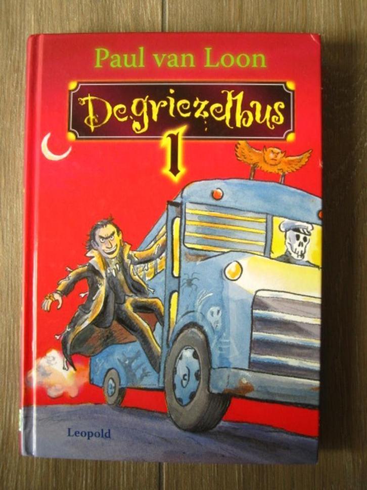 Boek 6 - 12 jaar De Griezelbus 1 - Paul van Loon, Boeken, Kinderboeken | Jeugd | onder 10 jaar, Gelezen, Fictie algemeen, Ophalen of Verzenden