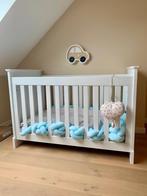 Bopita babybed 60x120 wit & toebehoren – alles in topstaat!, Ophalen, Zo goed als nieuw, Minder dan 140 cm, Matras