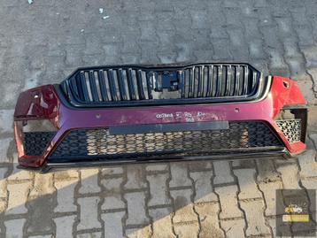 Skoda Octavia IV RS voorbumper beschikbaar voor biedingen