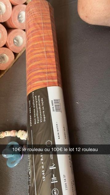 Papier peint neuf bonne marque, Enlèvement