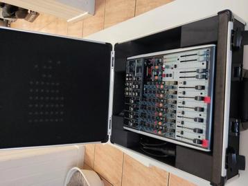 Table de mixage Behringer Xenyx x1204 beschikbaar voor biedingen