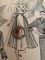 Argent et émail Art nouveau, Moins de 4 cm, Utilisé, Argent, Argent