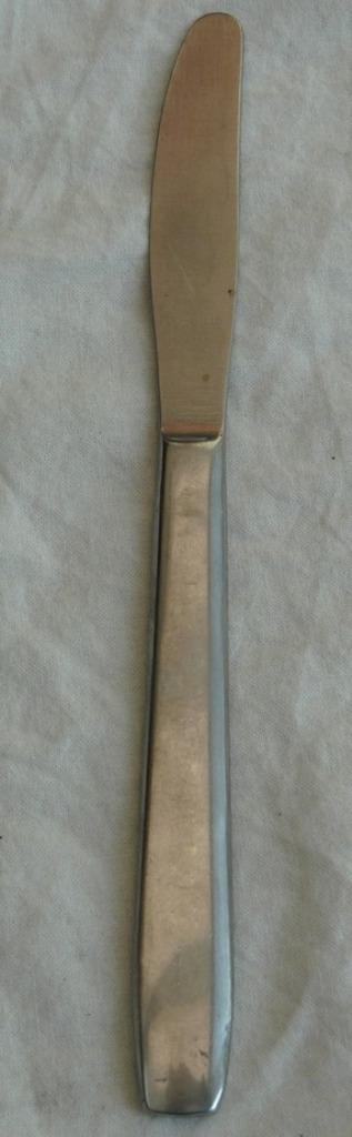 Tafel Mes, Harris Miller CO Sheffield, Engels / UK, 1976.(1), Verzamelen, Militaria | Algemeen, Landmacht, Overige typen, Ophalen of Verzenden