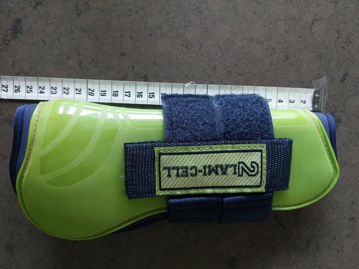 Prijsdaling Lami-Cell groene set pees- & kootbeschermers, Animaux & Accessoires, Chevaux & Poneys | Guêtres en cloche, Utilisé