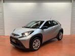 Toyota Aygo X 1.0 X play Toyota Aygo X X-Play 1.0 72ch, Argent ou Gris, Achat, 998 cm³, Euro 6