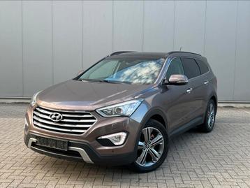 Hyundai Grand Santa Fe 2.2 CRDi 7place / 4x4 / 155.000km beschikbaar voor biedingen