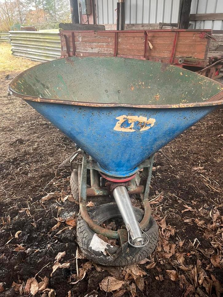 Mest kalk strooier, Articles professionnels, Agriculture | Outils, Enlèvement