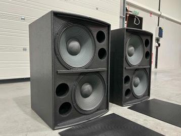 2x Martin Audio WS2A 2x15" sub, Enlèvement ou Envoi, Utilisé, 120 watts ou plus, Subwoofer