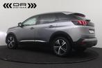 Peugeot 3008 BlueHDI 130 ALLURE - LEDER - LED - NAVI - ICOC, Auto's, Peugeot, 0 kg, Monovolume, Zwart, 4 cilinders