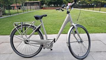 Damesfiets Frappé beschikbaar voor biedingen