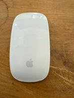Apple magic mouse wit incl kabel, Computers en Software, Muizen, Muis, Gebruikt, Ophalen of Verzenden, Linkshandig