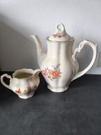 1 cafetière et un pot à lait en porcelaine, Enlèvement