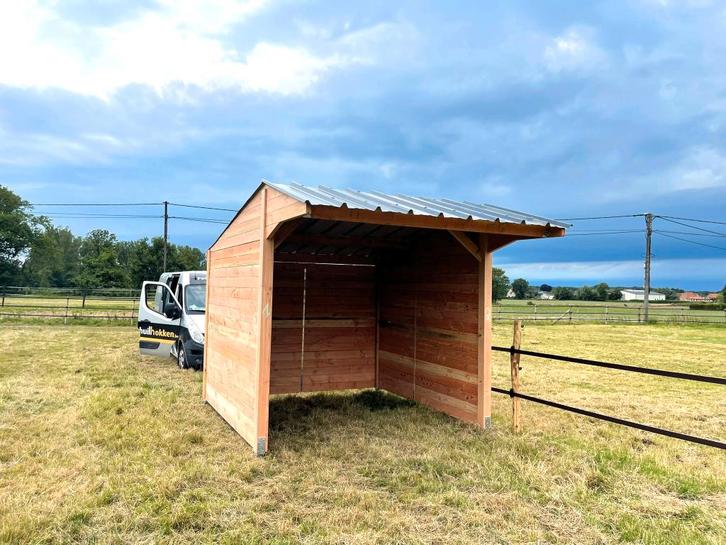 Planches de bois de Douglas massif pour abris de 3 x 3 po, Animaux & Accessoires, Box & Pâturages, Mise à l'étable, 2 ou 3 chevaux ou poneys