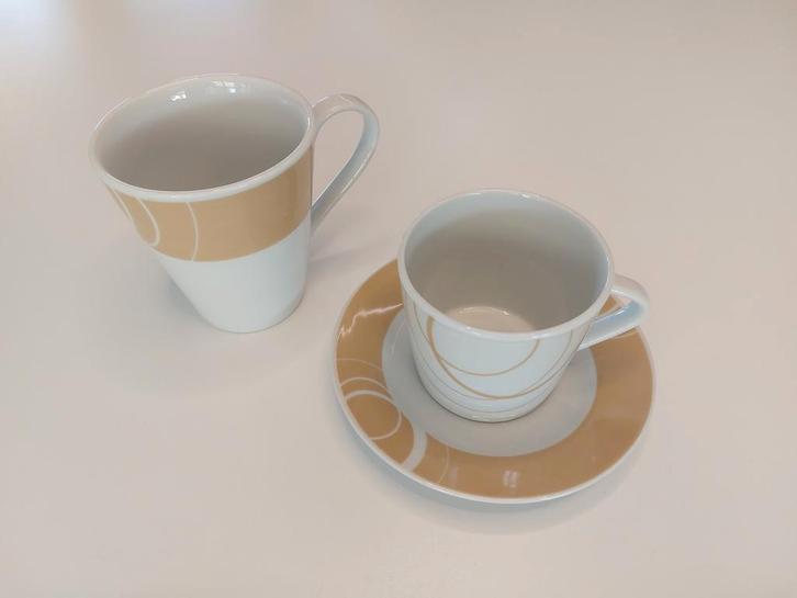 merk Yong, Huis en Inrichting, Keuken | Servies, Zo goed als nieuw, Compleet servies, Ophalen