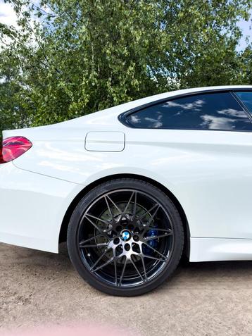 Originele style 666M velgen met banden (20 inch) beschikbaar voor biedingen