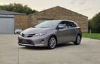 Toyota Auris 1.8i Hybride * Camera - Keyless - Garantie 12M, Zwart, 4 cilinders, Bruin, Leder en Stof