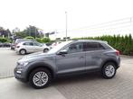 Volkswagen T-Roc 1.5TSi Style DSG,NAVI,ADAPT.CRUISE,PDC V+A,, Automaat, Stof, 4 cilinders, 5 zetels
