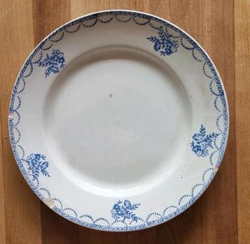 Plat bord beschikbaar voor biedingen