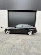 BMW 316d - goeie staat! - NAVI - AIRCO - GEKEURD!, Auto's, BMW, Euro 5, 1995 cc, Lederen bekleding, Bedrijf