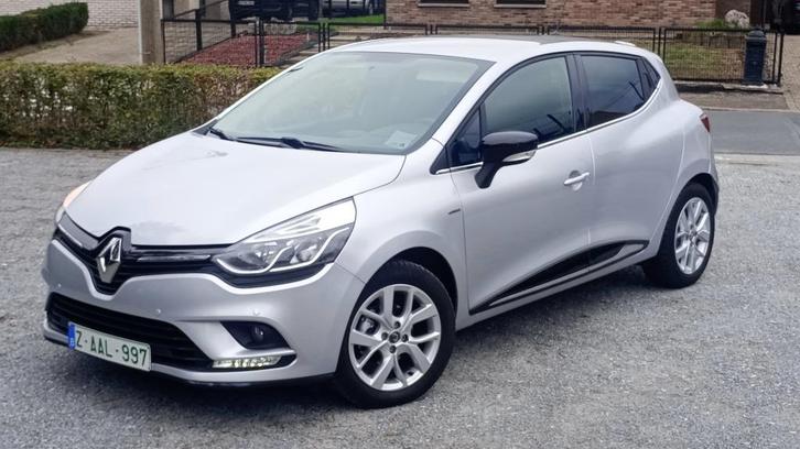 Renault Clio benzine. Amper 5453km. Nieuwstaat. Alle opties!, Auto's, Renault, Bedrijf, Te koop, Clio, ABS, Airbags, Airconditioning