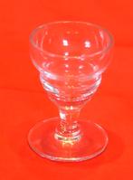 verre a liqueur sur petit pied (8), Enlèvement ou Envoi