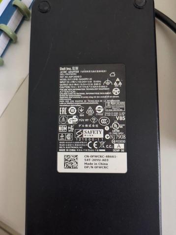 Dell adapter 240W disponible aux enchères