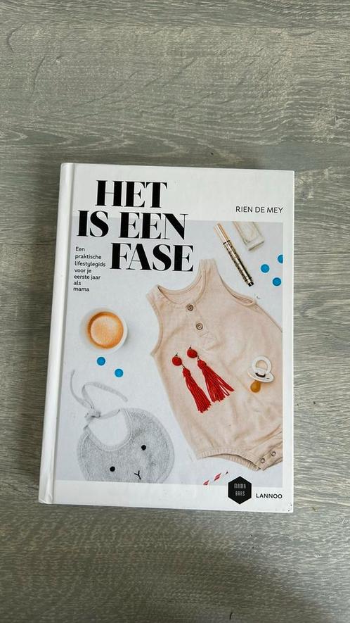 Mama baas: Rien de Mey - Het is een fase, Boeken, Mode, Ophalen