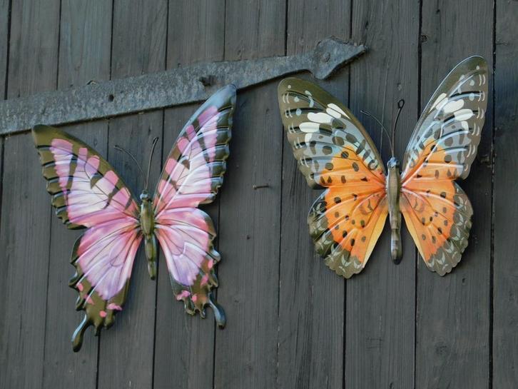 Set Wandvlinders - Paars en Oranje - Metaal, Verzamelen, Beelden en Beeldjes, Nieuw, Ophalen of Verzenden
