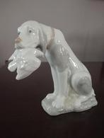 Figurine chien de chasse porcelaine, Ophalen, Zo goed als nieuw