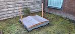 Houten zandbak met deksel en palen – goede staat, Dieren en Toebehoren, Ophalen