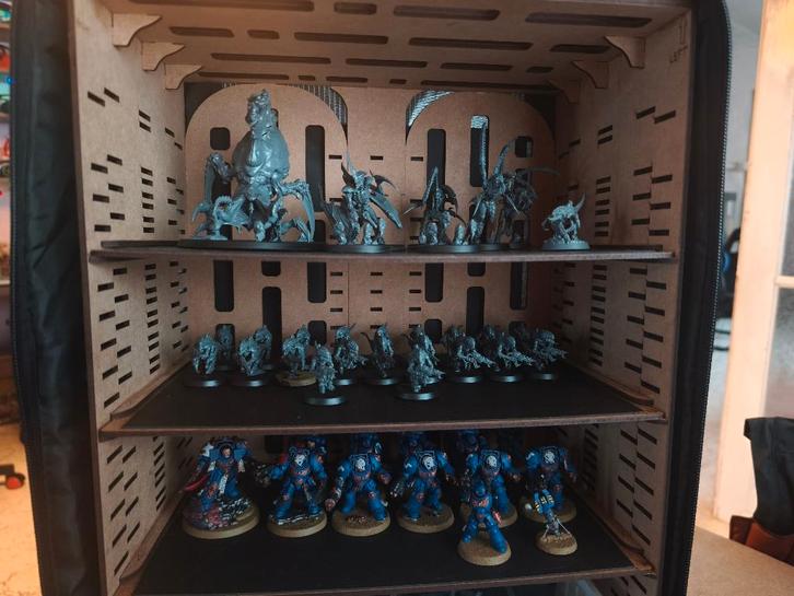 Warhammer 40k volledige hobby, Hobby & Loisirs créatifs, Wargaming, Utilisé, Warhammer, Peint, Avec peinture, Enlèvement