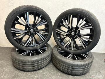 19” Nissan Juke F16, Qashqai J11 Velgen + Banden 225/45/19 2 beschikbaar voor biedingen