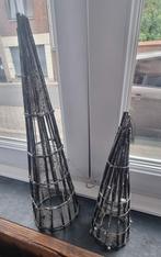 Pyramide cone, Huis en Inrichting, Woonaccessoires | Vazen, Ophalen, Zo goed als nieuw