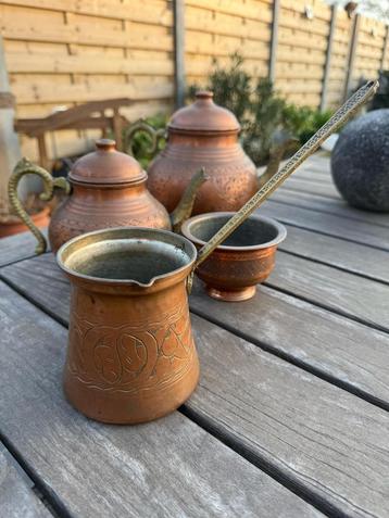 4 delig koperen ornamenten beschikbaar voor biedingen