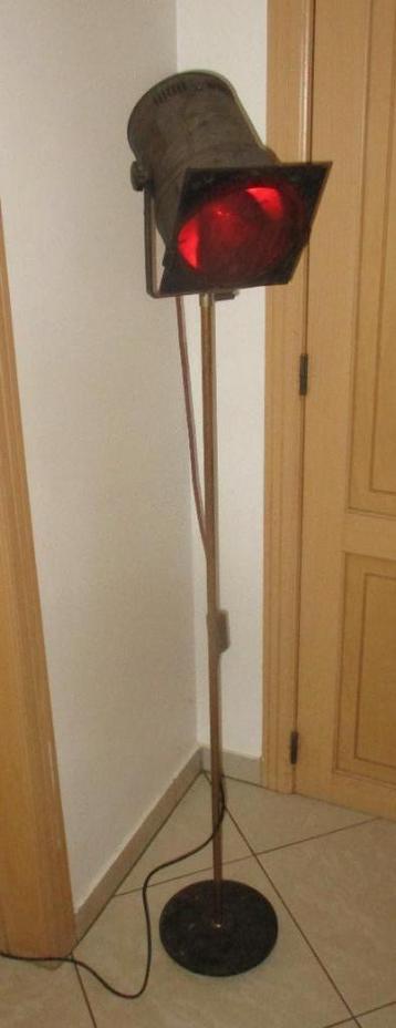 Mooie Retro Staande Lamp in metaal - 150cm beschikbaar voor biedingen