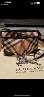 Burberry-tas, Handtassen en Accessoires, Tassen | Damestassen, Ophalen, Gebruikt, Zwart, Schoudertasje