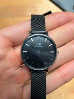 Daniel Wellington horloge, Handtassen en Accessoires, Horloges | Antiek, Overige merken, Met bandje, Polshorloge, Ophalen of Verzenden