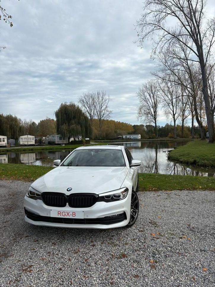 BMW 530e, Auto's, BMW, Particulier, 5 Reeks, ABS, Achteruitrijcamera, Adaptive Cruise Control, Airbags, Airconditioning, Alarm