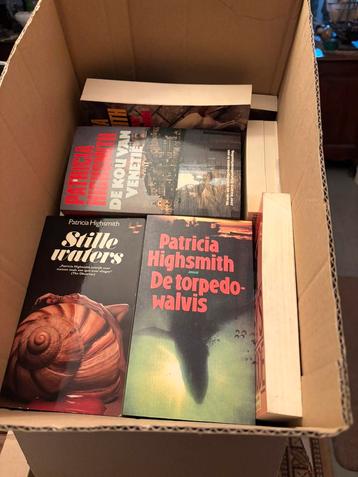 Patricia Highsmith - 29 werken beschikbaar voor biedingen